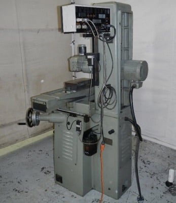 6" x 12" Mitsui #MSG-200MH Hand Feed, roller ways, 2-Axis digital read out, Walker fine line permanent - Image 5