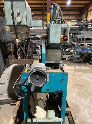 10.8" Eisele #VMS-300PV, semi automatic mitering coldsaw, 1994, S/N 3844 - Image 5