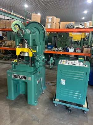 30 Ton, Bruderer #BSTA30, 3-post hi-speed press, .37" -1.57" stroke, air clutch & brake - Image 1