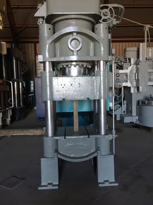 350 Ton, Bliss, Hydraulic Press, 4 Post down-acting - Image 4