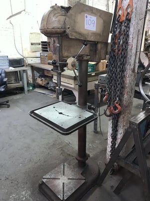 15" Walker Turner, drill press, good condition - Image 1