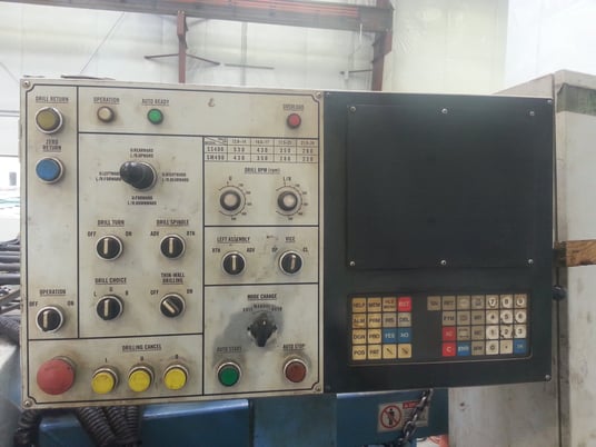 Daito #DNE700, Structural Drill, Manual CNC, Power Rollers, Powered Coolant Pump and Lubrication Pump, 1994 - Image 3