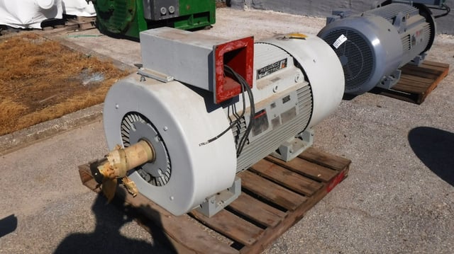 300 HP 1200 RPM Reliance, Frame 5010/5012Y, TEFC BB, 4000 Volts, New Surplus - Image 2