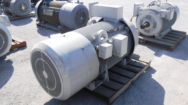 300 HP 1200 RPM Reliance, Frame 5010/5012Y, TEFC BB, 4000 Volts, New Surplus - Image 3