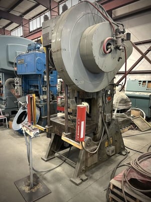 80 Ton, South Bend Johnson #80FW-AC, 4" stroke, 15" Shut Height, 36" x24" bed, 87-175 SPM, 1981 - Image 4