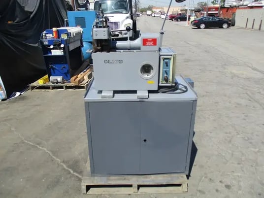 Struers / Discotom Metallurgical Saw with Coolant Pump - Image 2