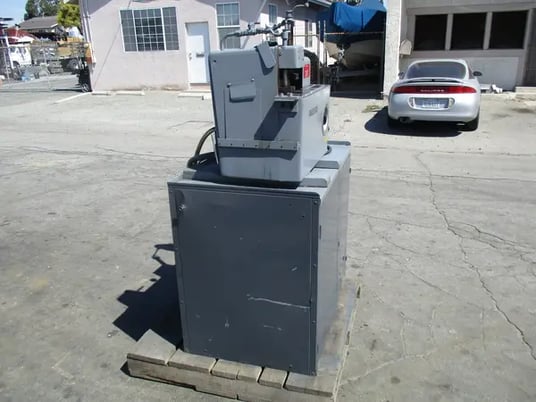 Struers / Discotom Metallurgical Saw with Coolant Pump - Image 4