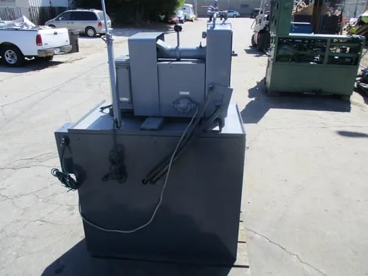 Struers / Discotom Metallurgical Saw with Coolant Pump - Image 5