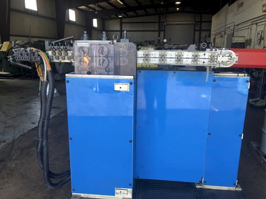 OMCG #2D CNC wire former, 2-8mm 600 N/mm2 tensile, 2-Axes, 1380mm/sec., 2009 - Image 1