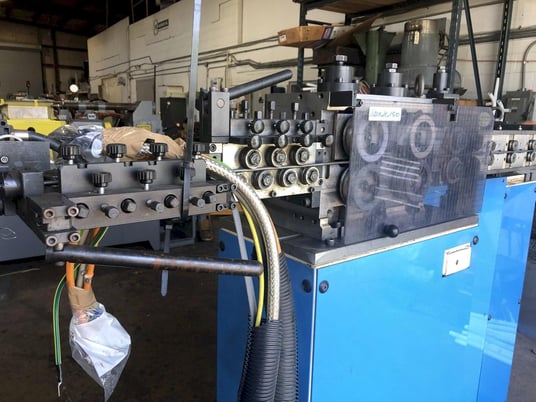 OMCG #2D CNC wire former, 2-8mm 600 N/mm2 tensile, 2-Axes, 1380mm/sec., 2009 - Image 2