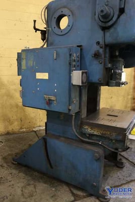 60 Ton, Bliss #C-60, OBI press, 3" stroke, 5 HP, 100 SPM, air clutch & brake, #73280 - Image 3