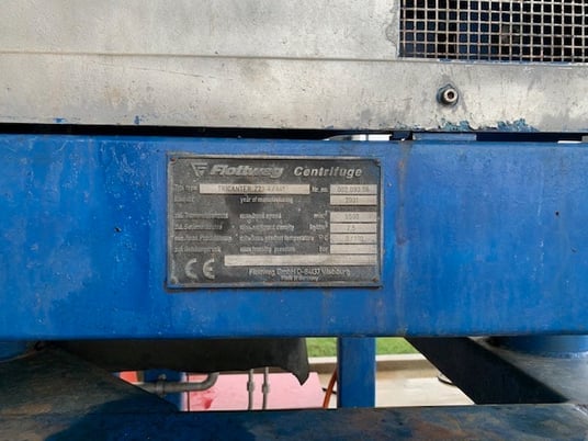 Flottweg #Z23-4/441, tricanter, 9", hydraulic drive, feed pump, mounted on skid - Image 4