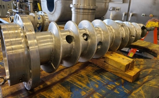 Flottweg #Z23-4/441, tricanter, 9", hydraulic drive, feed pump, mounted on skid - Image 5