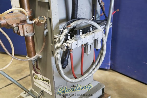 50 KVA Standard #AR3-30-50, 33" throat, Janda 105 Microprocessor, foot pedal, #A6222 - Image 4