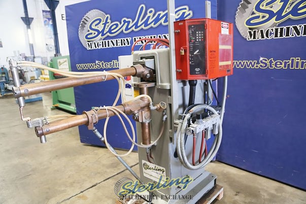 50 KVA Standard #AR3-30-50, 33" throat, Janda 105 Microprocessor, foot pedal, #A6222 - Image 5