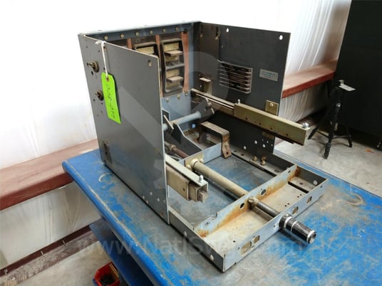 800 Amps Sylvania Drawout Substructure For Sspb, Manually Or Electrically Operated Breaker - Image 8