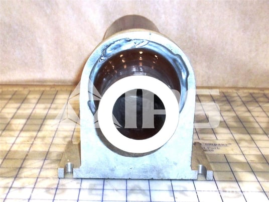 1200 Amps WH Line Side Porcelan Foot Mount Bottle For Dhp, 5 KV - Image 2