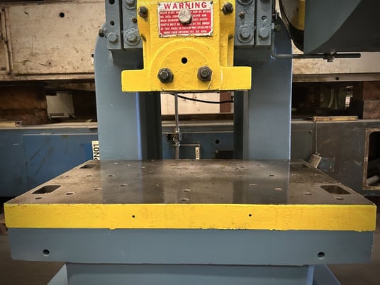 60 Ton, Rousselle #6, OBI press, 4" stroke, 12.5" Shut Height, 3.5"adj., 110 SPM,air clutch & brake, 1968 - Image 6