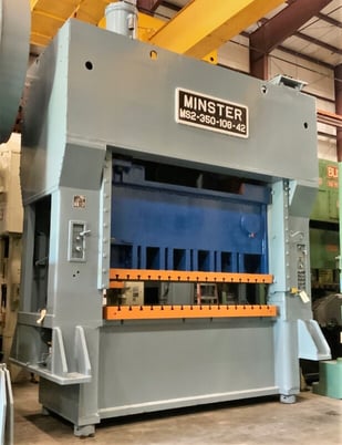 350 Ton, Minster #MS2, straight side double crank, 10" stroke, 27" Shut Height, 108x42" bed, hydraulic OL - Image 4
