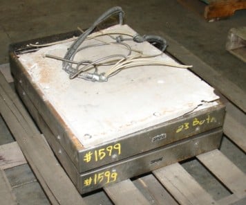 18" X 24" X 2.25" Electric Platen (qty 2) - Image 1