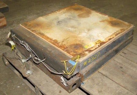 24" X 24" X 2.5" Electric Platen (qty 2) - Image 1