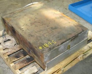 24" X 30" X 4.5", Electric Platens, (qty 2) - Image 1