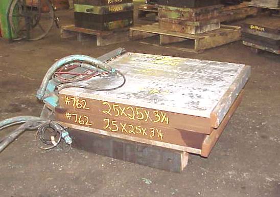 25" X 25" X 3.25" Electric Platen (qty 2) - Image 1