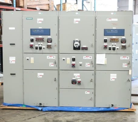 Siemens #GM-SG, 1200 Amp, 5 KV, 6 sections w/5 1200 Amp breakers, new surplus - Image 2