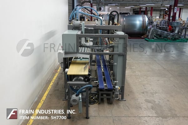 Pearson #GLT-UNI, fully automatic, 2-Axis robotic, top pick and place, case or tray loader / packer and rated - Image 3