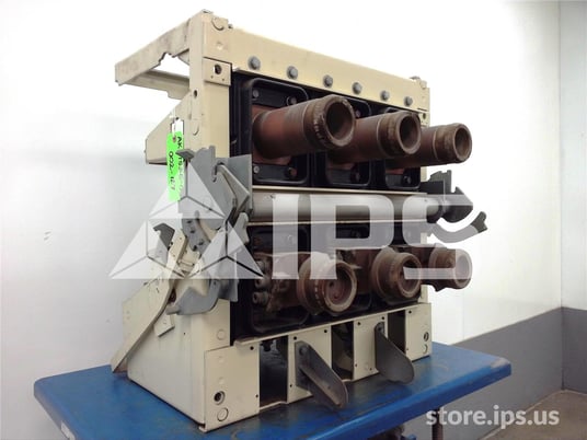 3000 Amps GE Ak-2-75-3 Eo/do (ak-2-75) 115 Volts AC Control, 230 Volts AC Trip - Image 2