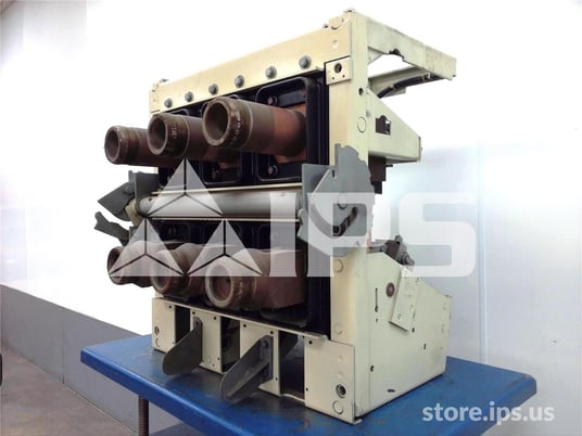 3000 Amps GE Ak-2-75-3 Eo/do (ak-2-75) 115 Volts AC Control, 230 Volts AC Trip - Image 3