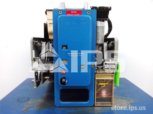 800 Amps GE Akr-5ae-30 Eo/do Unused Surplus (akr-_a-30) 125 Volts DC Control, Sst Li, 300 Amps Ct, Bell Alarm - Image 1