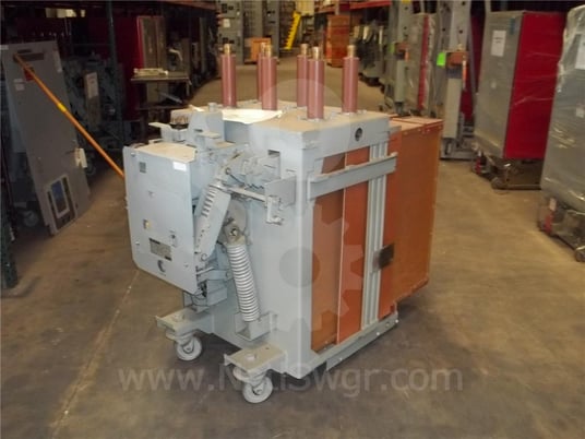 1200 Amps GE Am-13.8-750-5h Ml-13 (am 13.8-750) 125 Volts DC Control - Image 6