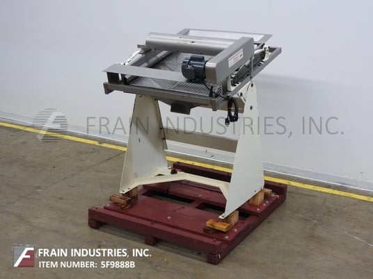 32" x 36" Universal Vibrating Screen #Uniflex, inline screening box, ajdustable angle mount, approx 60" - Image 1