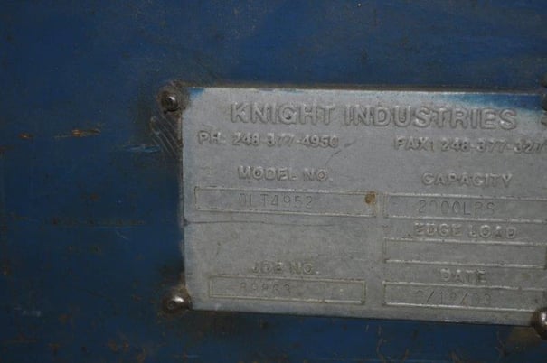2000 lb. Knight #OLT-4952 Zero Lift load table, pneumatic, 51" x49"tilting platform - Image 4