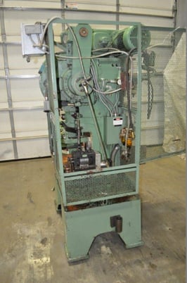 15 Ton, Perkins #15S, gap frame press, 1-1/2" stroke, 7-3/4"Shut Height,air clutch & brake, 100-300 SPM - Image 2