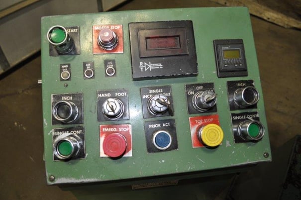 15 Ton, Perkins #15S, gap frame press, 1-1/2" stroke, 7-3/4"Shut Height,air clutch & brake, 100-300 SPM - Image 5