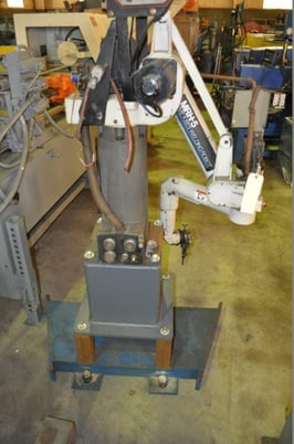 Miller, MRH-5, robotic weld cell, 5-Axis,C-1 control,teach pendant,computer interface - Image 1