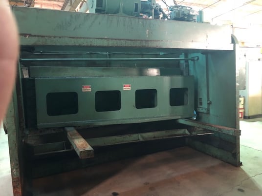 1/2" x 10' Allsteel #1/2/2010, hydraulic shear, 36" front operated back gauge, 11 hold downs, foot pedal - Image 6