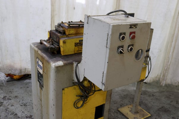 6" x .062" CWP, 17-roll, flat & shape straightener, 15/16" roll diameter, variable speed, loop Control - Image 3