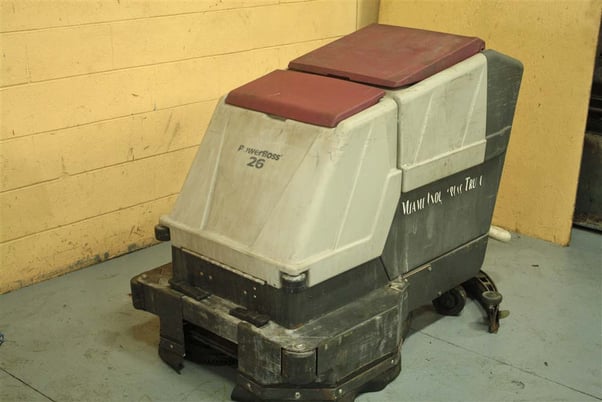 Minuteman #Powerboss-PB260026QP-266IND, floor scrubber, 26" scrub path, 35" squeegee width - Image 3