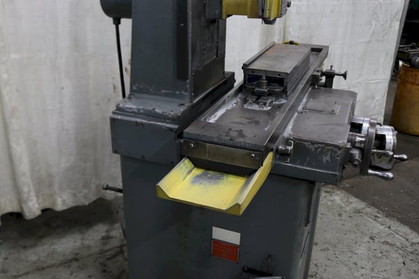 6" x 18" Reid #HR, Rollerway hand feed surface grinder, 1.5 HP, 1 shot lube, #73744 - Image 8