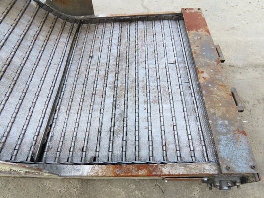 32" x 3.6' Wardcraft incline chip conveyor 45 deg .75 HP, 13 FPM, 141" discharge - Image 6