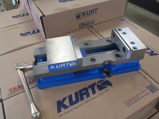 NEW Kurt #DX6, 6" Milling Machine Vise - Image 1