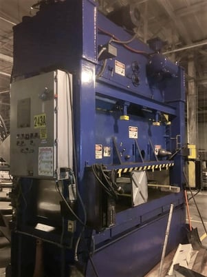 300 Ton, Heim #S300, 10" stroke, 102" x 60" bed, 28 SPM, Link controls, bargain, #5146 - Image 7