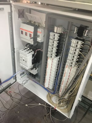 300 Ton, Heim #S300, 10" stroke, 102" x 60" bed, 28 SPM, Link controls, bargain, #5146 - Image 9