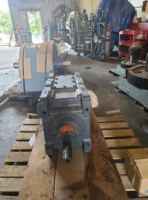 Falk #M1130DBT3AR-43.51-LD0046, 175 HP 1750 RPM, gear reducer/gearbox, 43.51:ratio, 1.24 Service Factor - Image 3