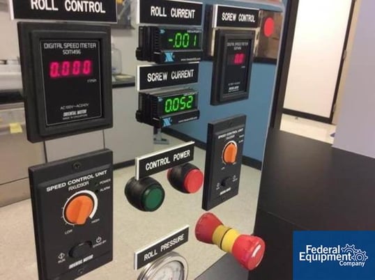 Freund Vector #TFC-LAB MICRO, roll compactor system, with digital roll Control, roll current & screw Control - Image 6