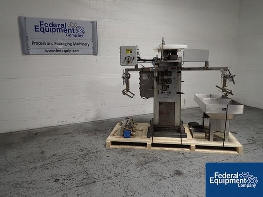 Wrap-Ade #UPH8-12, veritcal dose packer, 12" wide seal area, dual vibrating feeders, Stainless Steel hoppers - Image 1