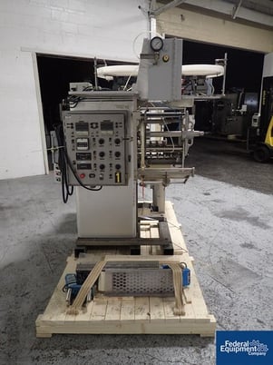 Wrap-Ade #UPH8-12, veritcal dose packer, 12" wide seal area, dual vibrating feeders, Stainless Steel hoppers - Image 6